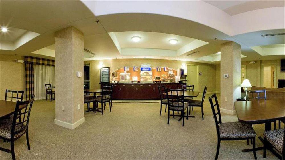 Holiday Express Fort Knox By Ihg 3*